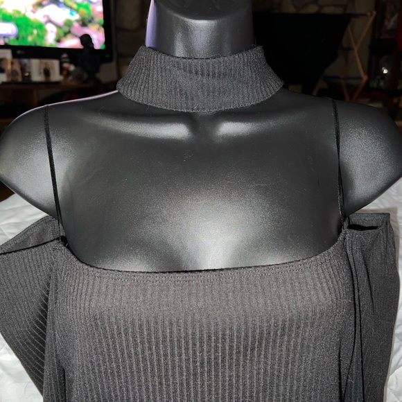 ASTR The Label Brand New Long Sleeve Cutout Choker Bodysuit in Black - Picture 2 of 16